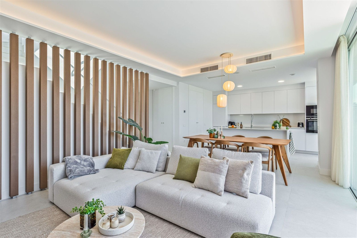 3 Bed Apartment for sale in Santa Clara Costa Del Sol, Málaga, Spain