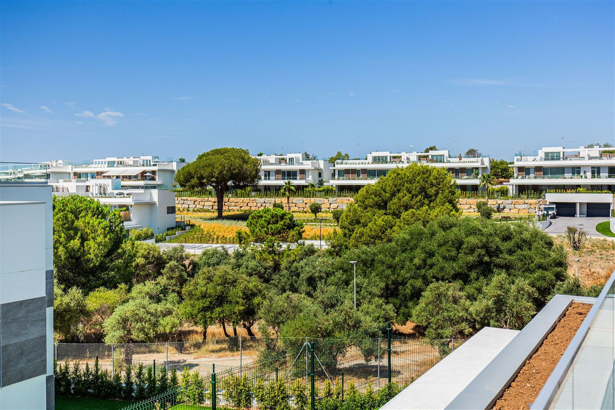 3 Bed Apartment for sale in Santa Clara Costa Del Sol, Málaga, Spain