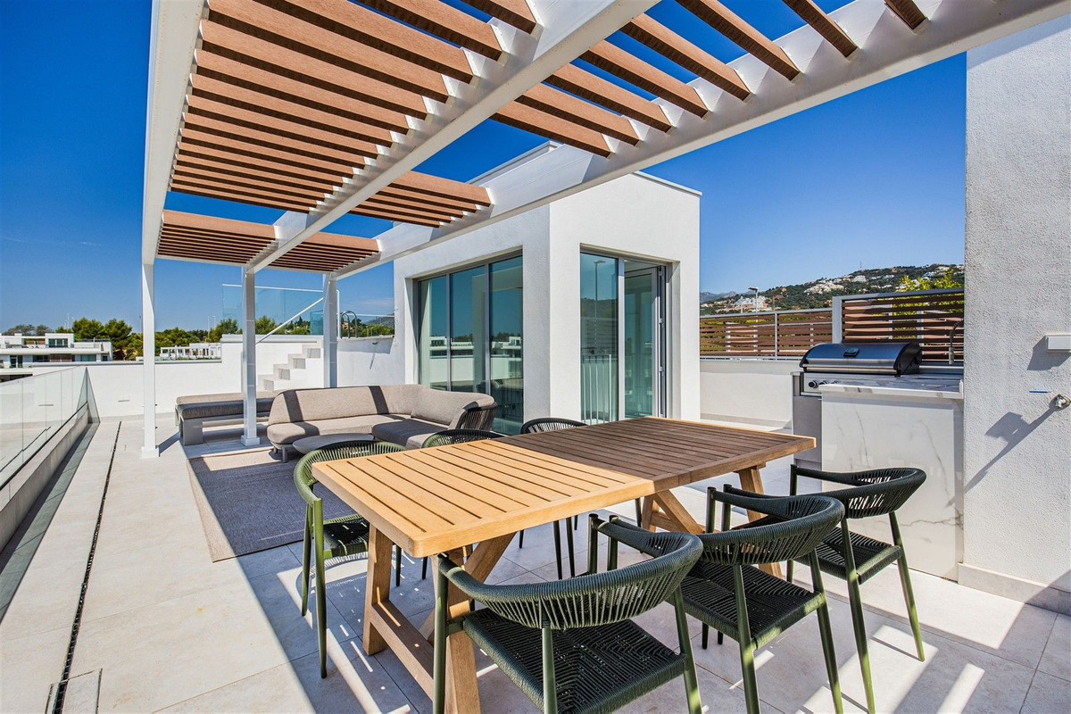 3 Bed Apartment for sale in Santa Clara Costa Del Sol, Málaga, Spain