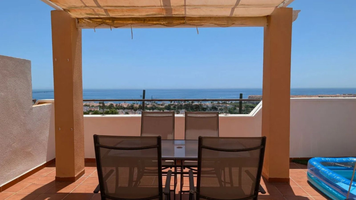 2 Bed Apartment for sale in Casares Costa Del Sol, Málaga, Spain