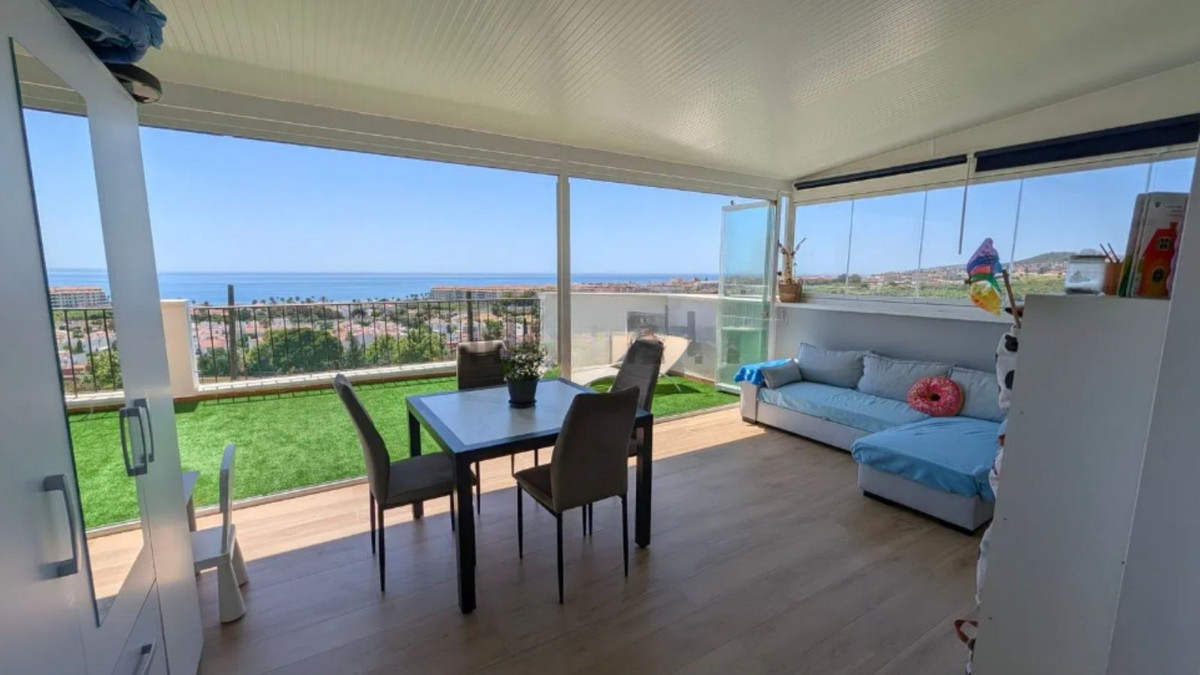 2 Bed Apartment for sale in Casares Costa Del Sol, Málaga, Spain