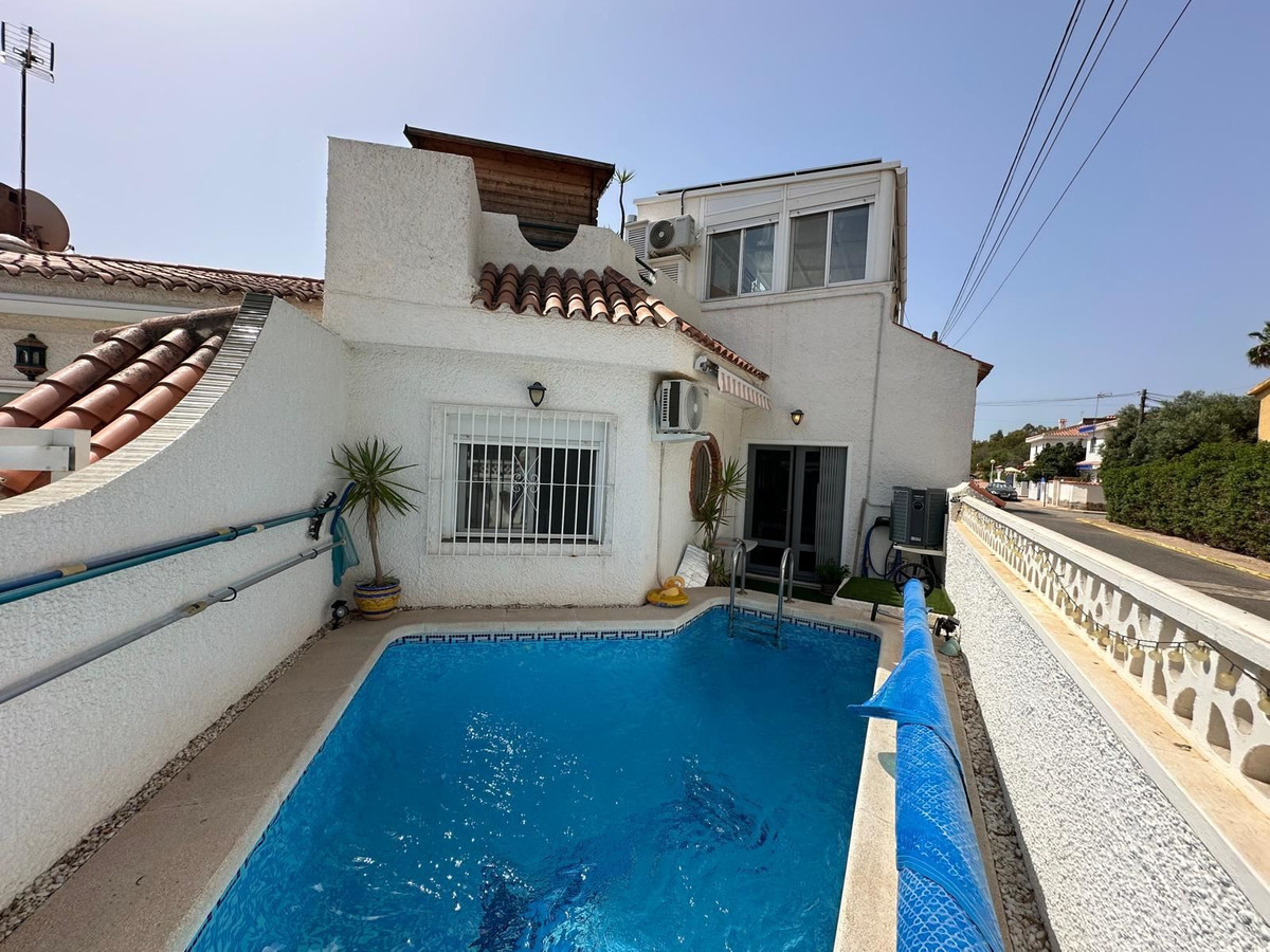 Se vende Adosada de 3 dormitorios en Costa Calida, Murcia, España