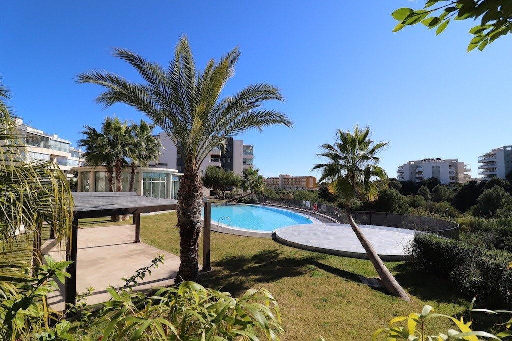 3 Bed Apartment for sale in Villamartin Costa Blanca, Alicante, Spain