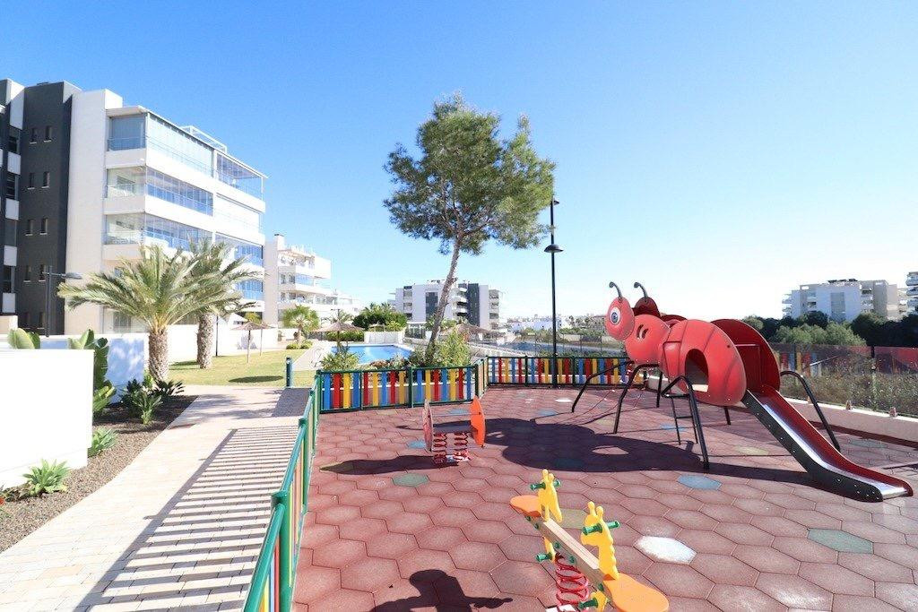 3 Bed Apartment for sale in Villamartin Costa Blanca, Alicante, Spain