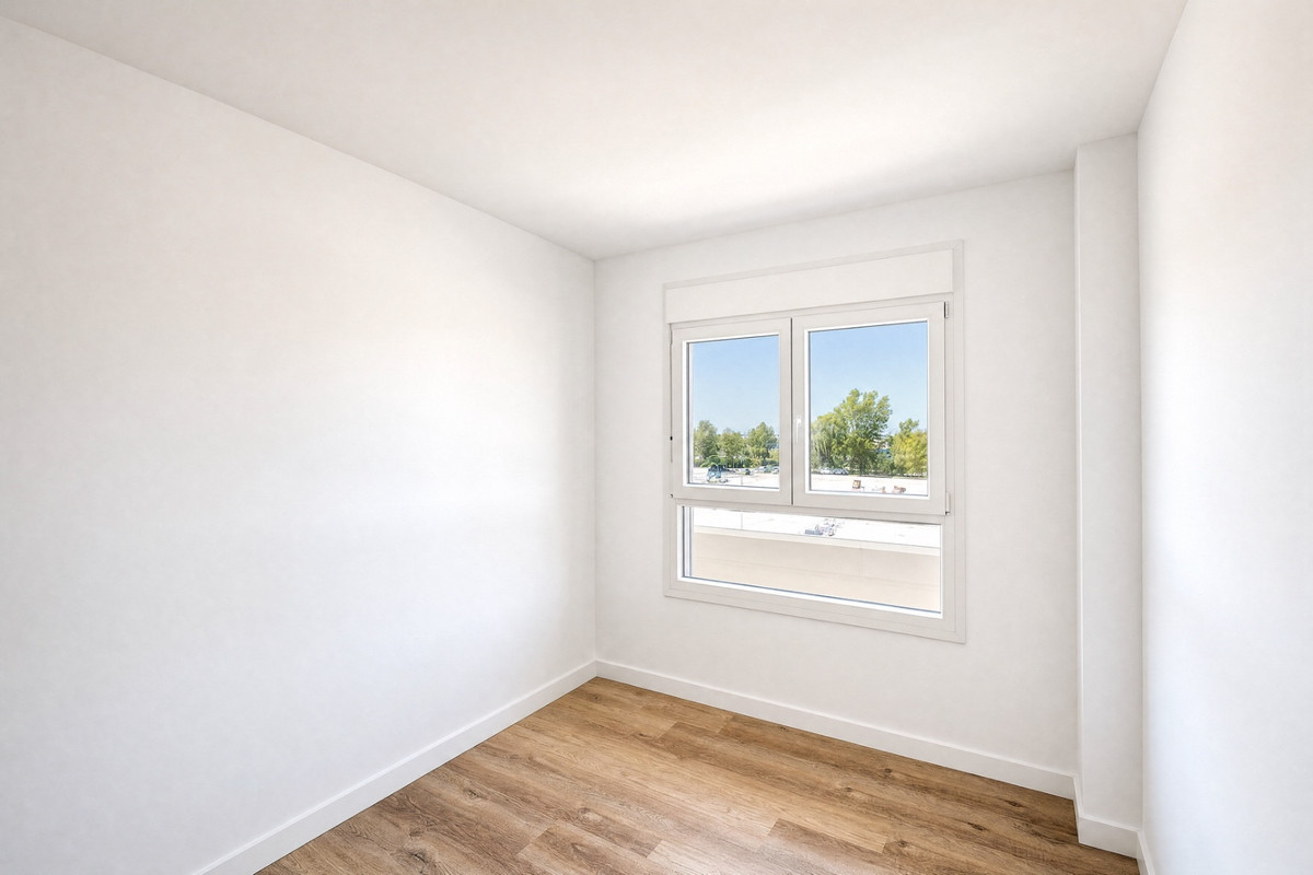 3 Bed Apartment for sale in Nueva Andalucía Costa Del Sol, Málaga, Spain