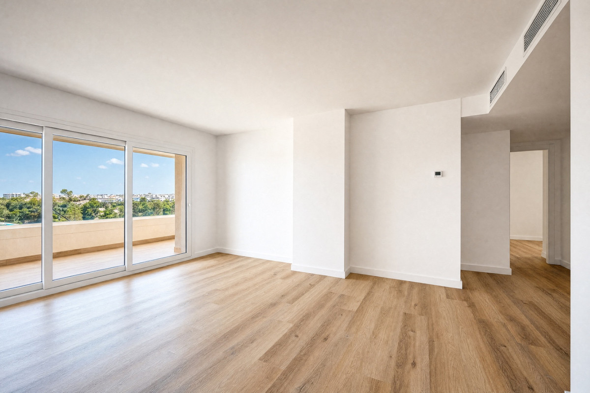 3 Bed Apartment for sale in Nueva Andalucía Costa Del Sol, Málaga, Spain