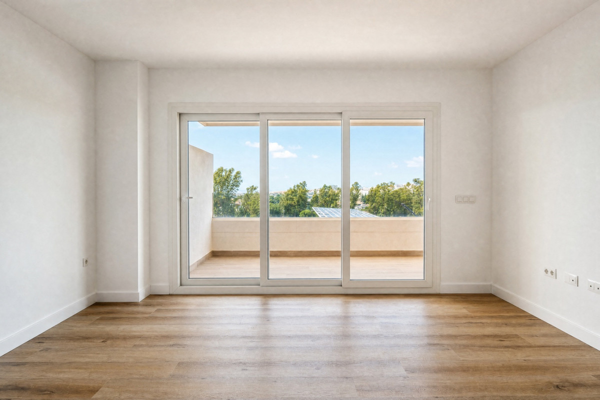 3 Bed Apartment for sale in Nueva Andalucía Costa Del Sol, Málaga, Spain