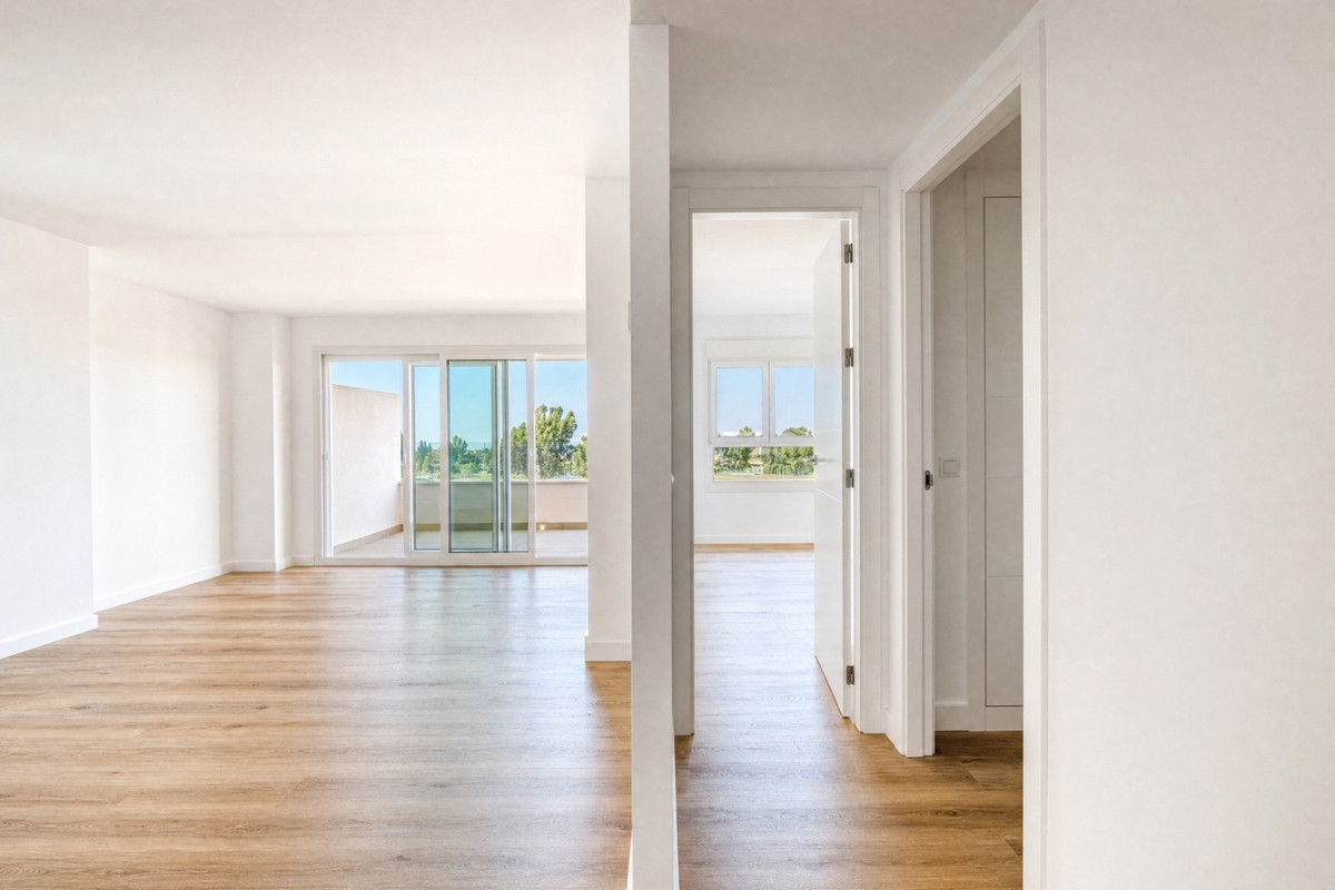 3 Bed Apartment for sale in Nueva Andalucía Costa Del Sol, Málaga, Spain