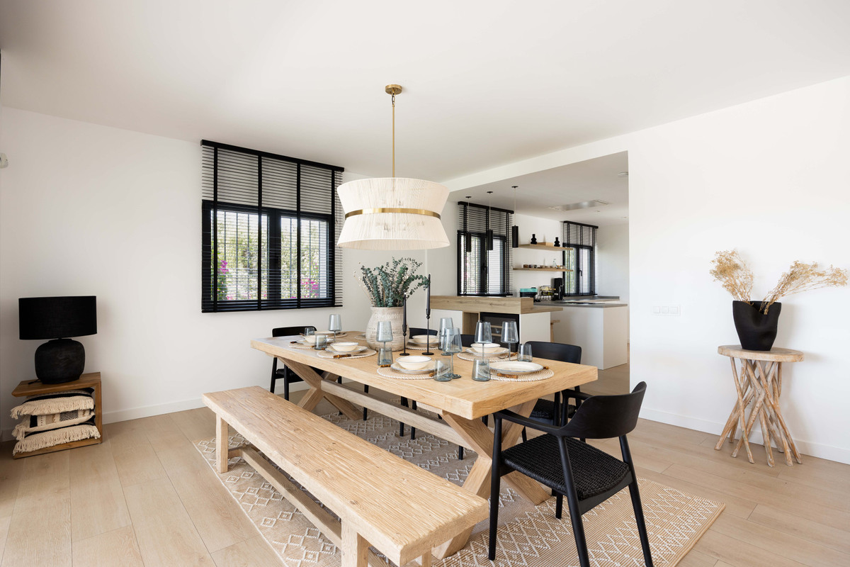 4 Bed Townhouse for sale in El Paraiso Costa Del Sol, Málaga, Spain