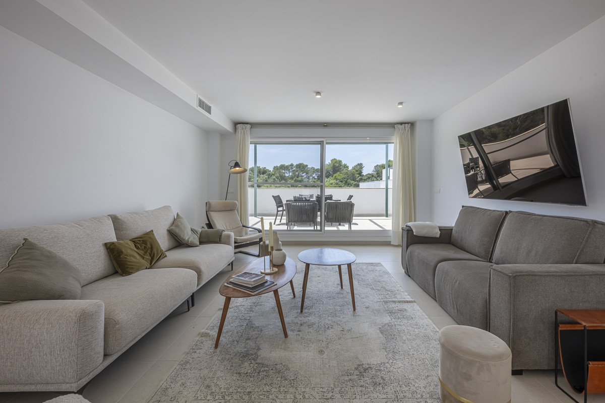 3 Bed Apartment for sale in Sotogrande Costa Del Sol, Cádiz, Spain