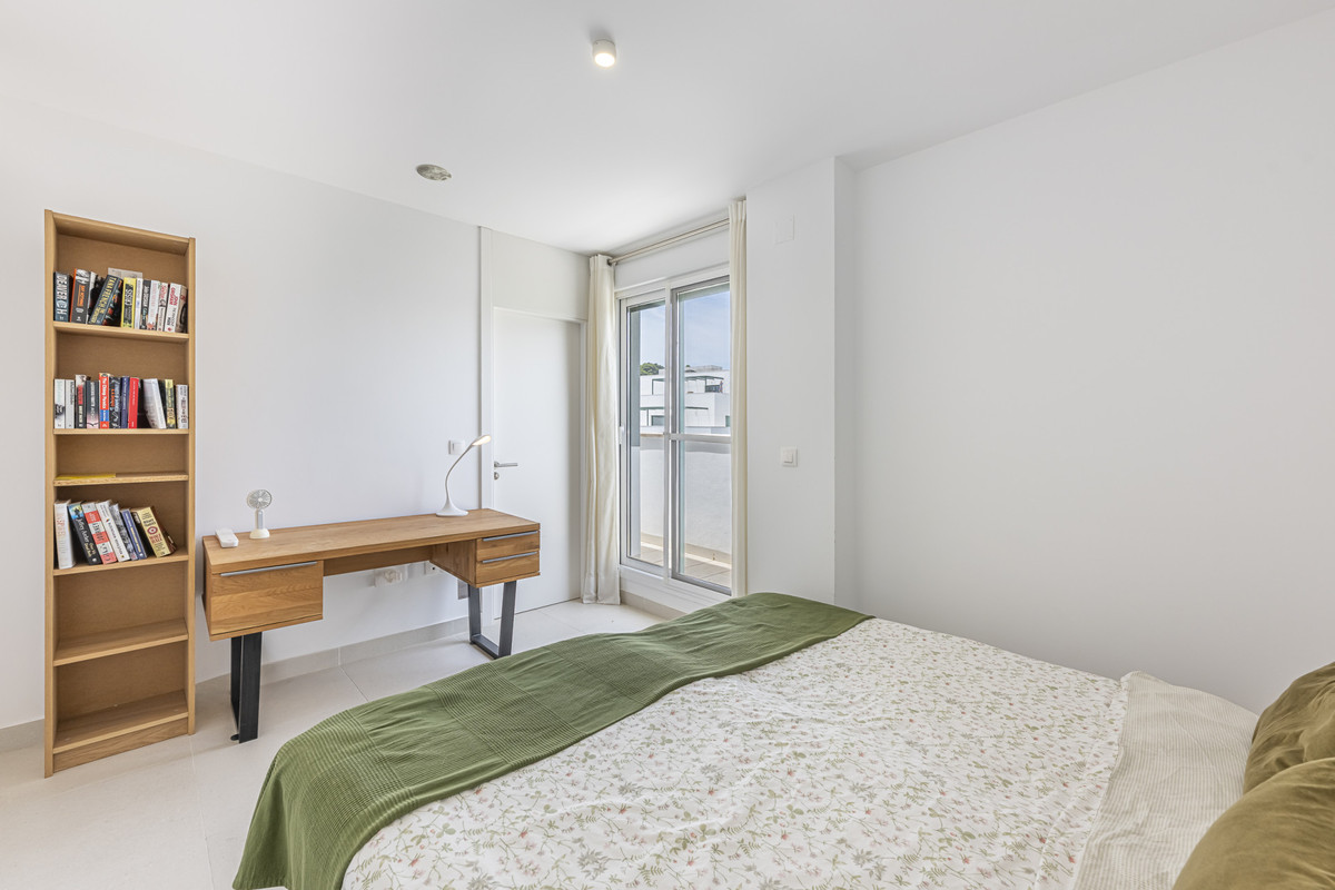 3 Bed Apartment for sale in Sotogrande Costa Del Sol, Cádiz, Spain