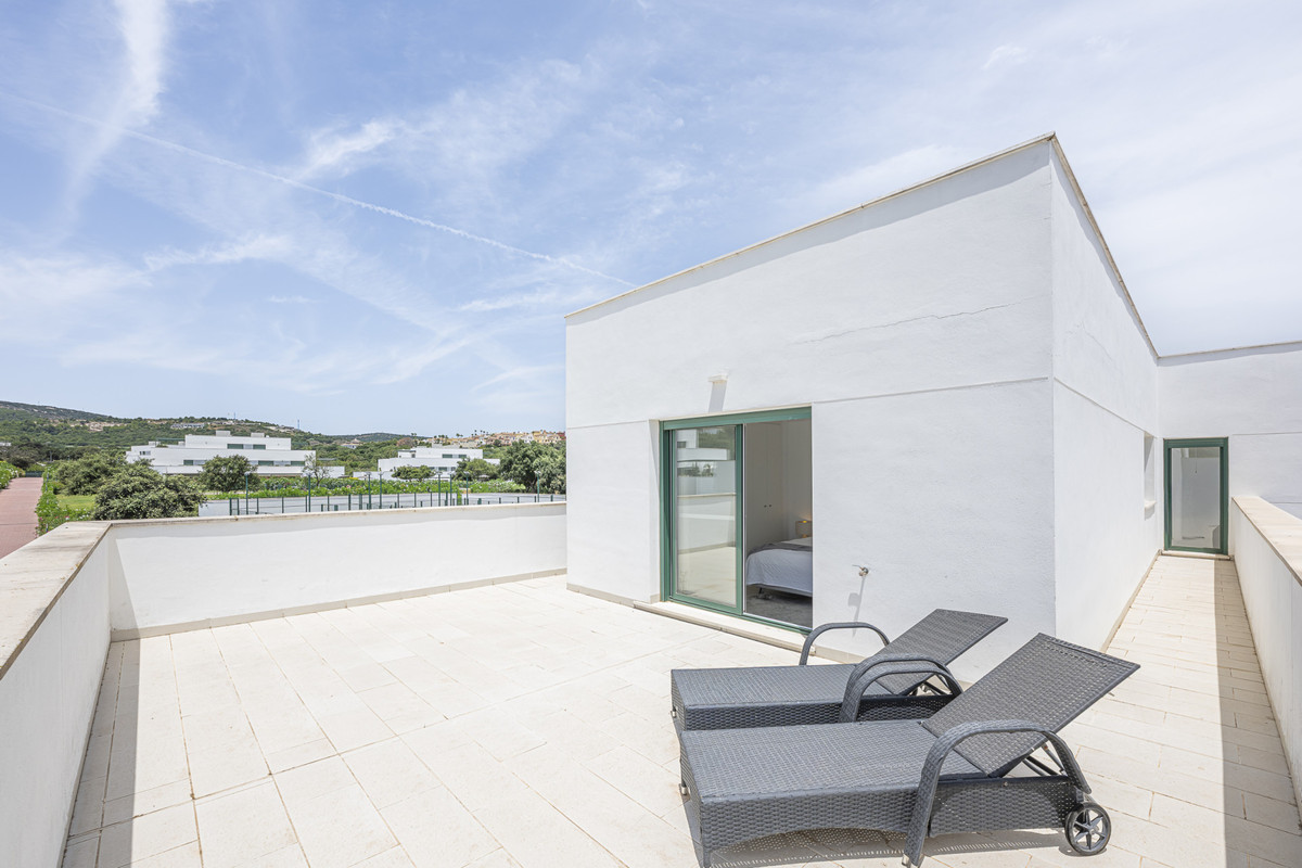 3 Bed Apartment for sale in Sotogrande Costa Del Sol, Cádiz, Spain