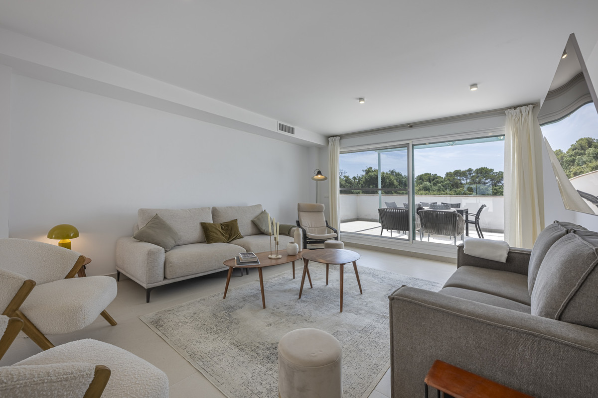 3 Bed Apartment for sale in Sotogrande Costa Del Sol, Cádiz, Spain