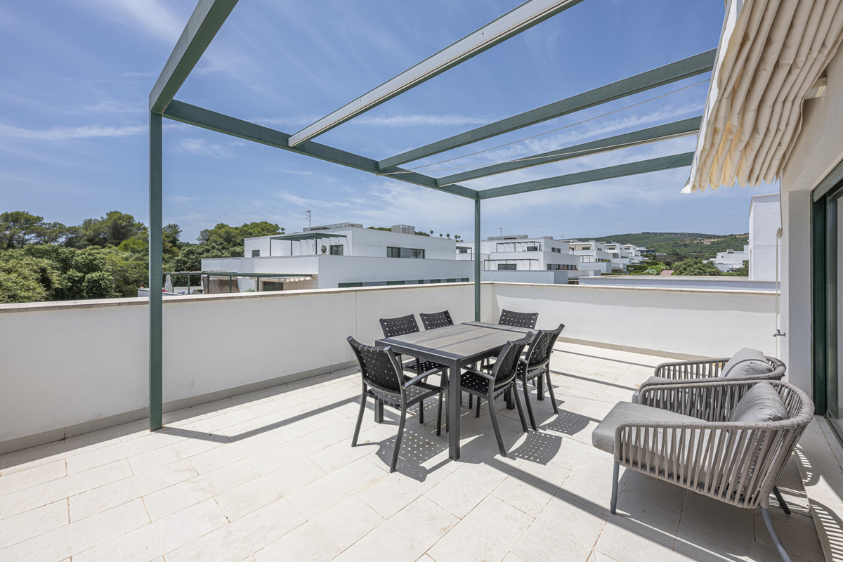 3 Bed Apartment for sale in Sotogrande Costa Del Sol, Cádiz, Spain