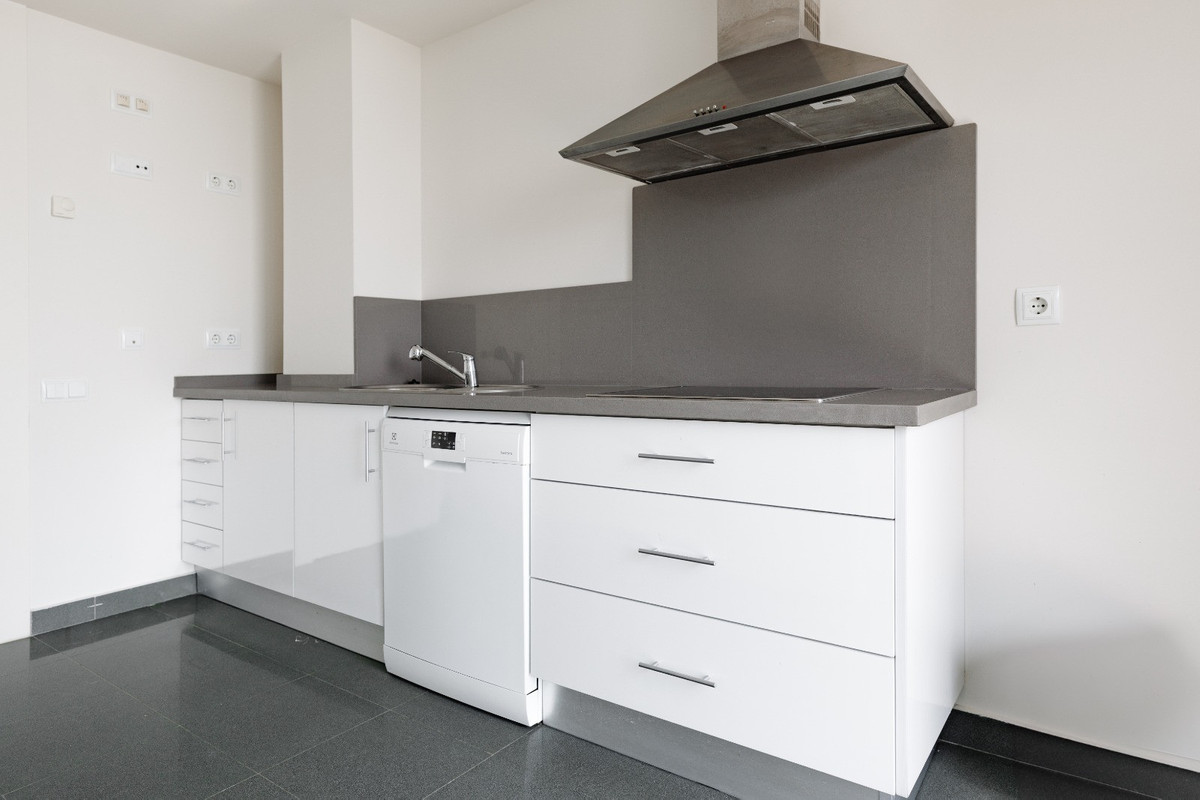 2 Bed Apartment for sale in Manilva Costa Del Sol, Málaga, Spain