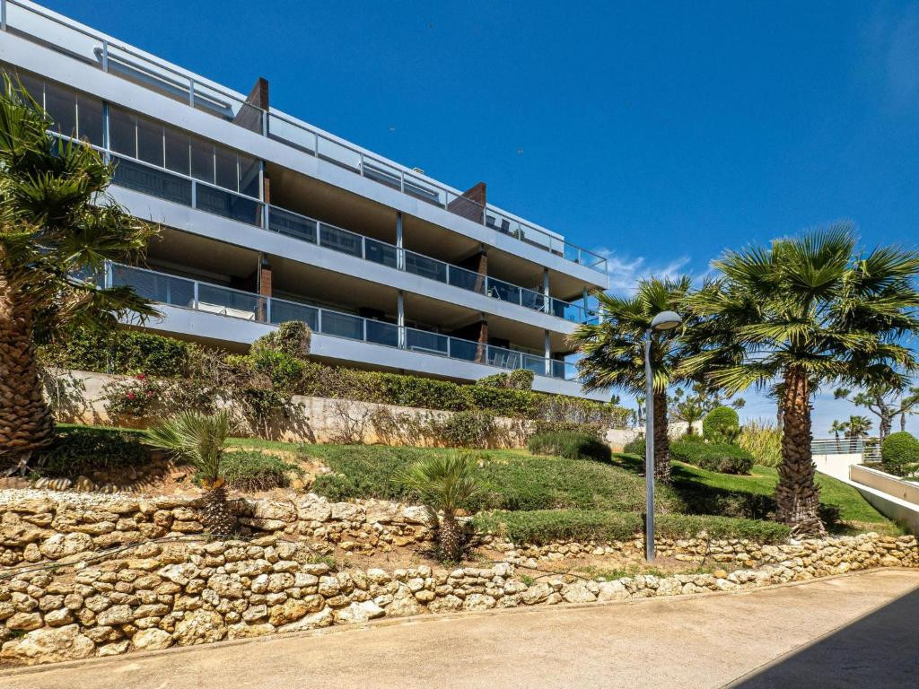 2 Bed Apartment for sale in Manilva Costa Del Sol, Málaga, Spain