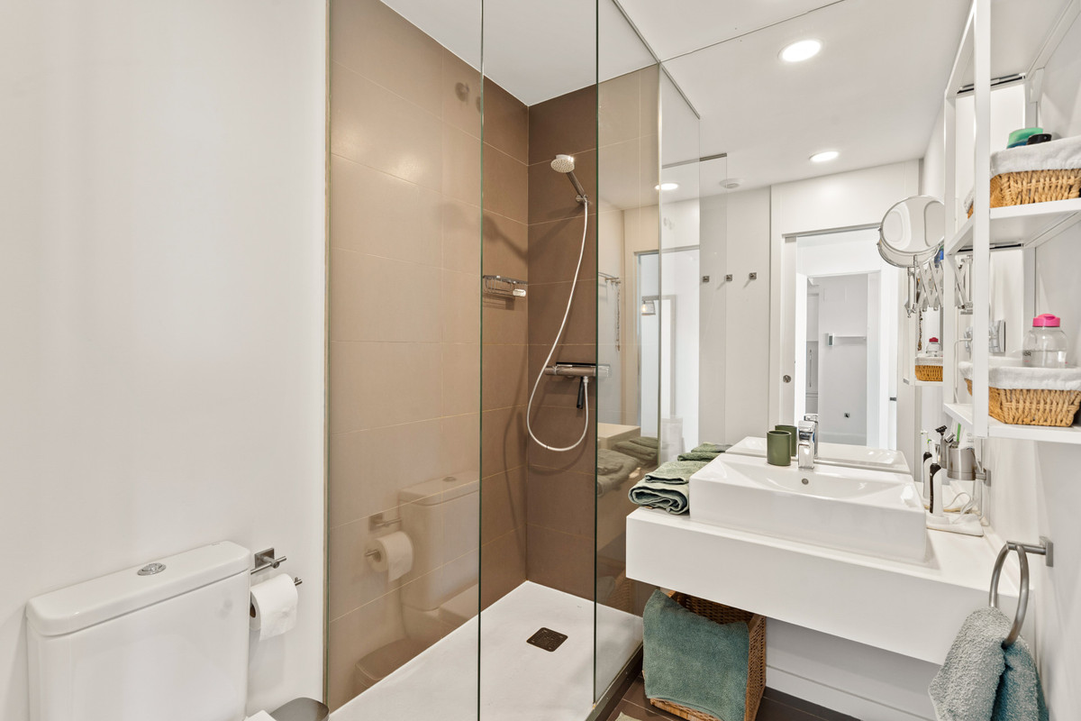 3 Bed Apartment for sale in Cancelada Costa Del Sol, Málaga, Spain