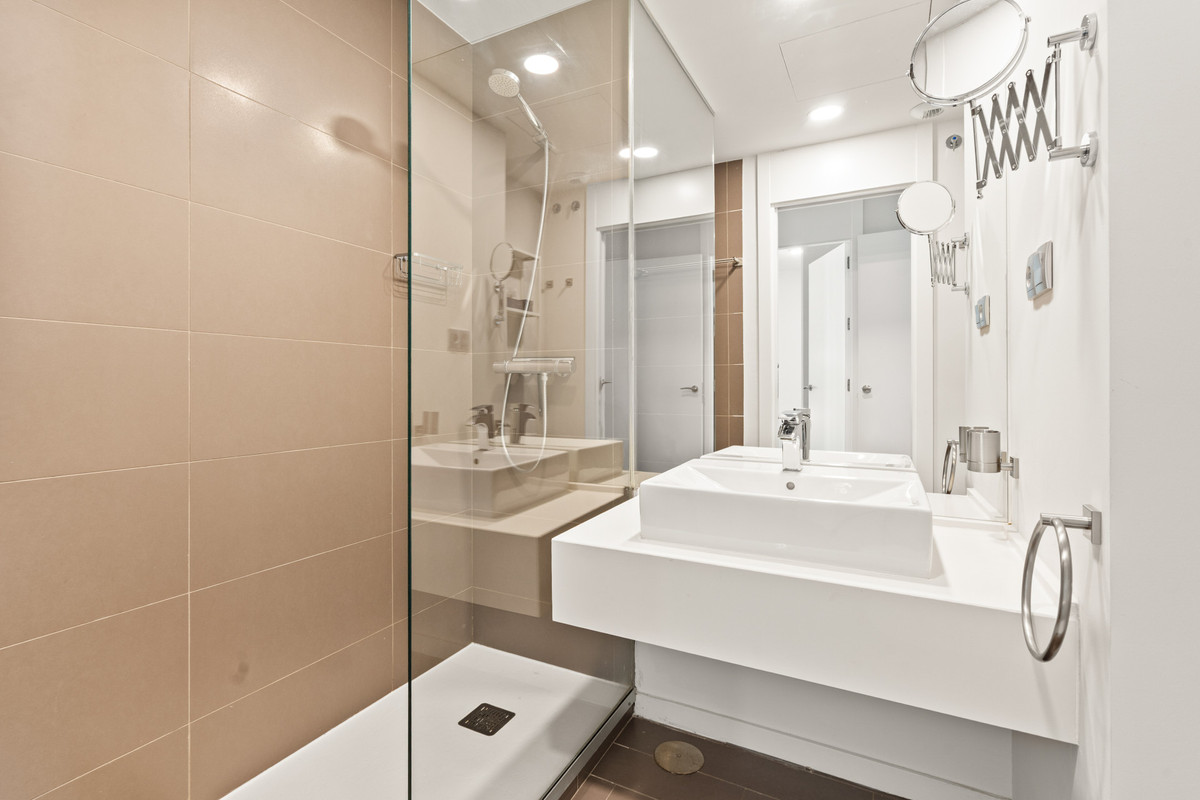 3 Bed Apartment for sale in Cancelada Costa Del Sol, Málaga, Spain