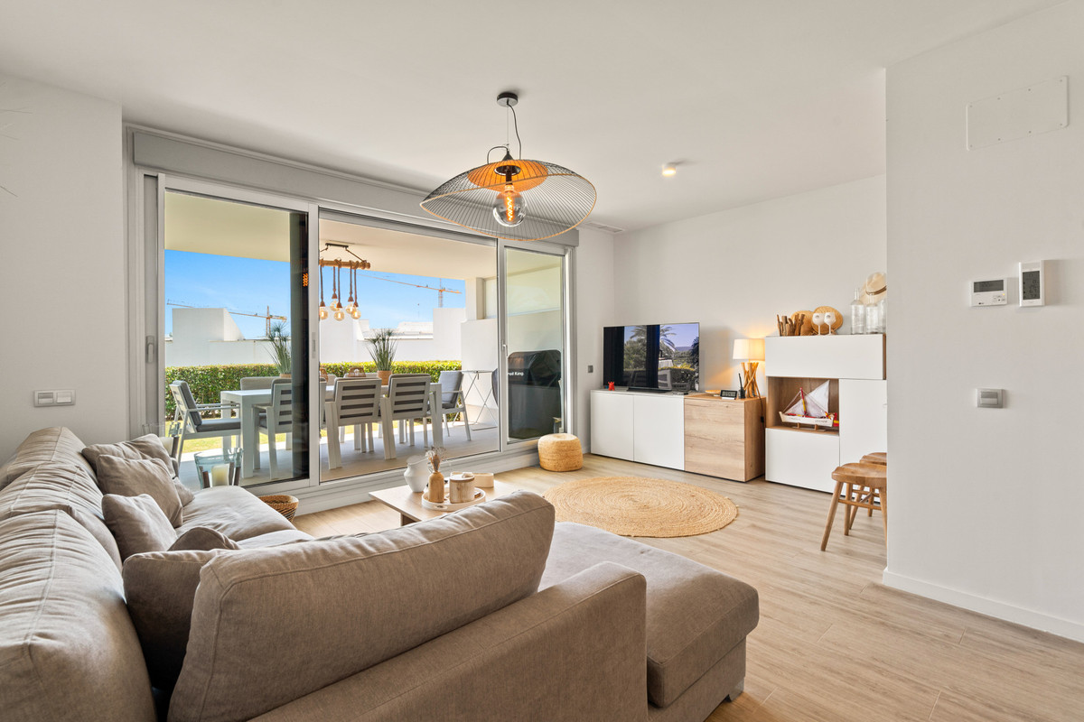 3 Bed Apartment for sale in Cancelada Costa Del Sol, Málaga, Spain