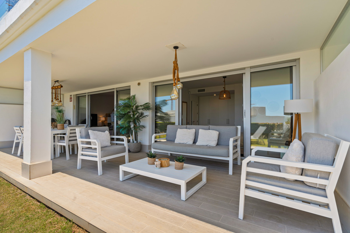 3 Bed Apartment for sale in Cancelada Costa Del Sol, Málaga, Spain