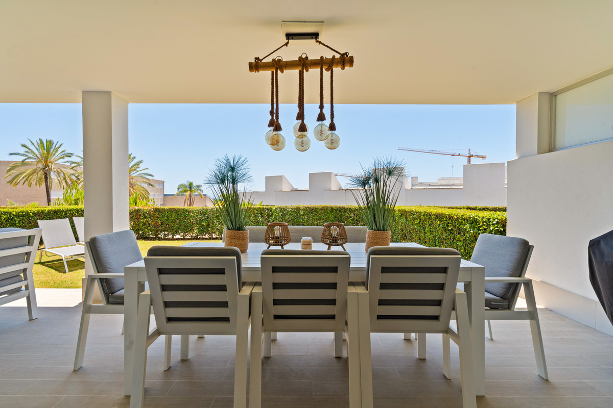 3 Bed Apartment for sale in Cancelada Costa Del Sol, Málaga, Spain