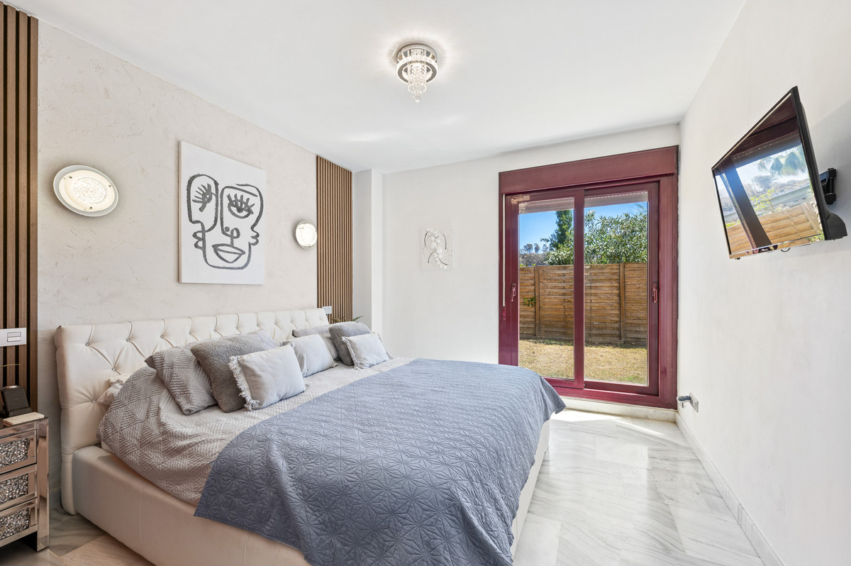 Se vende Villa - Chalet de 3 dormitorios en Costa Del Sol, Málaga, España