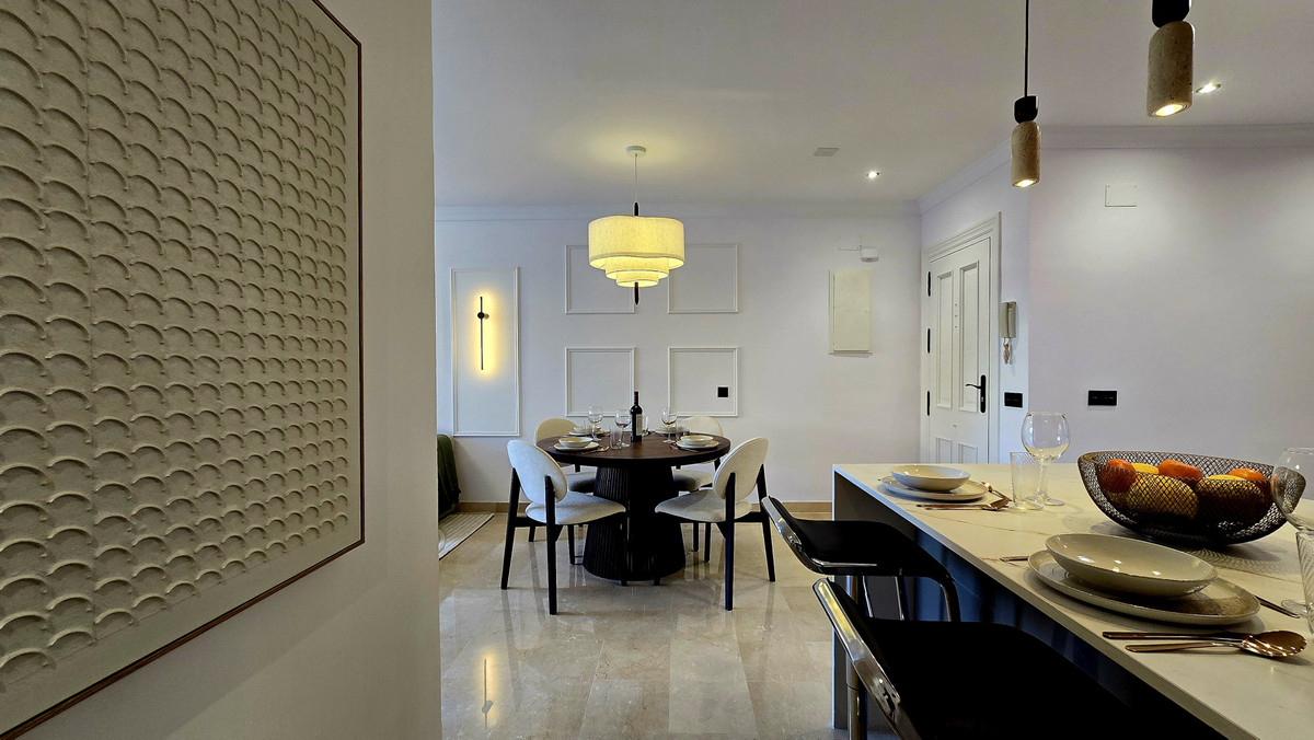 3 Bed Apartment for sale in La Quinta Costa Del Sol, Málaga, Spain