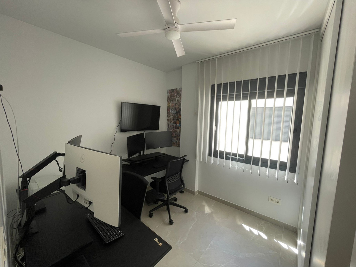 3 Bed Apartment for sale in Playa Del Cura Costa Blanca, Alicante, Spain