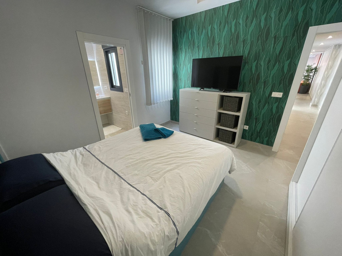 3 Bed Apartment for sale in Playa Del Cura Costa Blanca, Alicante, Spain