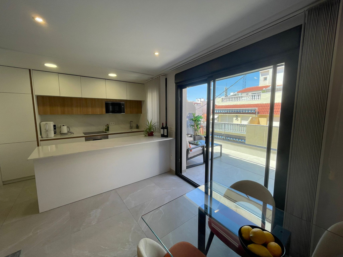 3 Bed Apartment for sale in Playa Del Cura Costa Blanca, Alicante, Spain