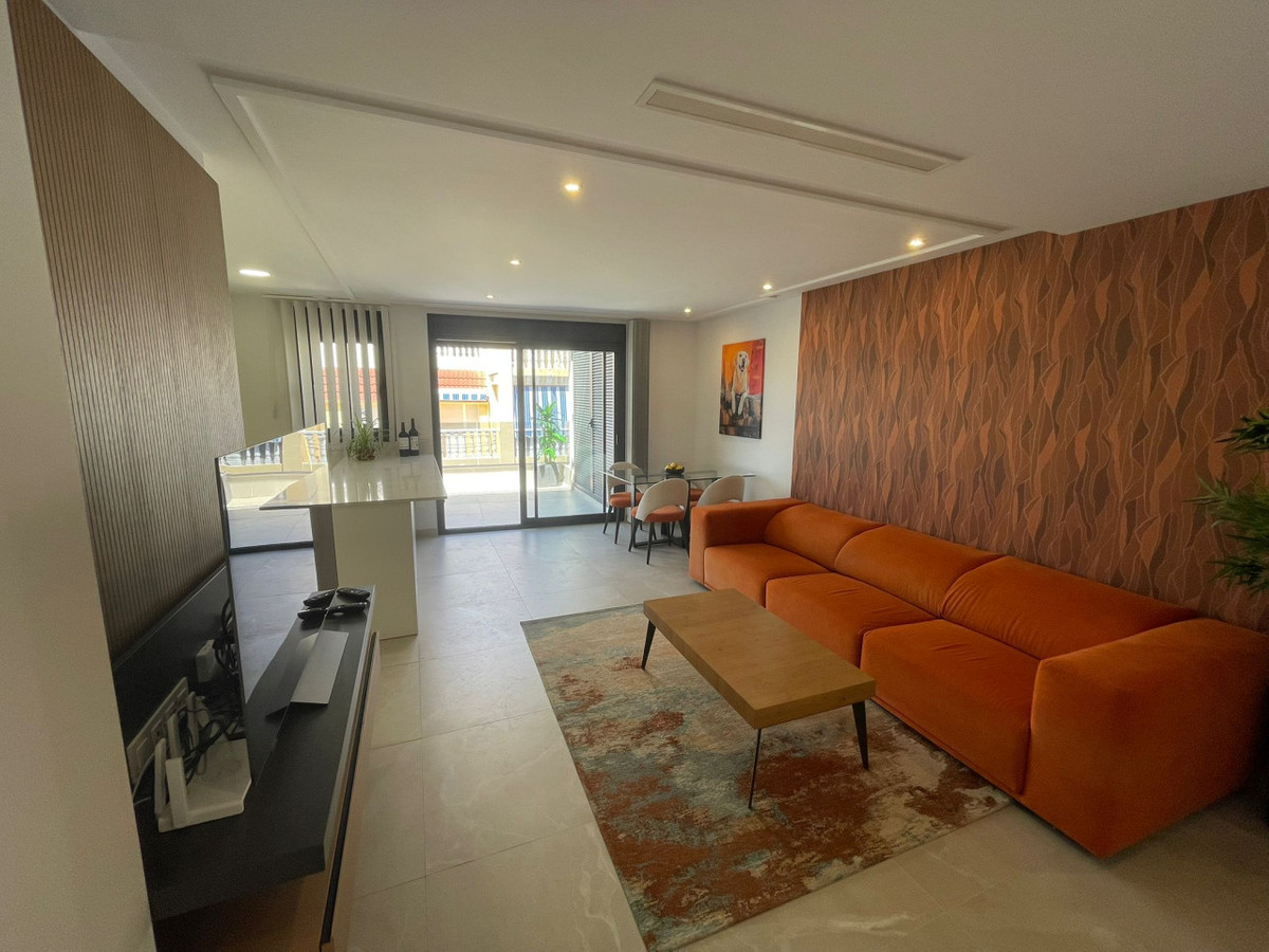 3 Bed Apartment for sale in Playa Del Cura Costa Blanca, Alicante, Spain