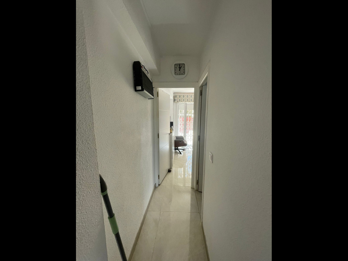 1 Bed Townhouse for sale in Guardamar Del Segura Costa Blanca, Alicante, Spain