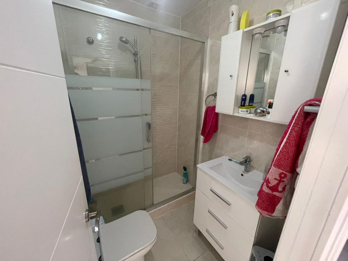1 Bed Townhouse for sale in Guardamar Del Segura Costa Blanca, Alicante, Spain