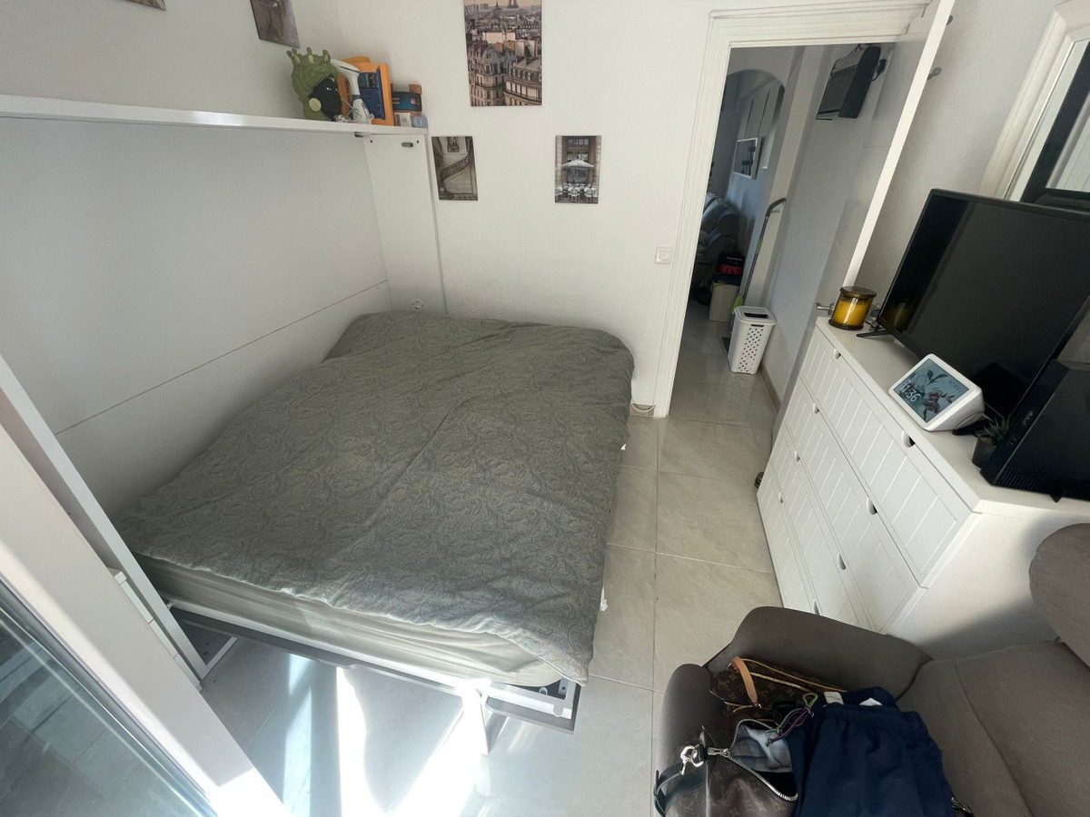 1 Bed Townhouse for sale in Guardamar Del Segura Costa Blanca, Alicante, Spain