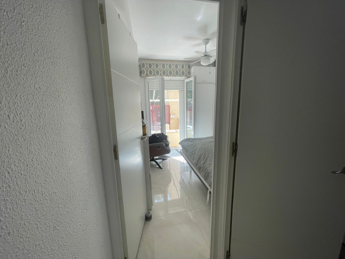 1 Bed Townhouse for sale in Guardamar Del Segura Costa Blanca, Alicante, Spain