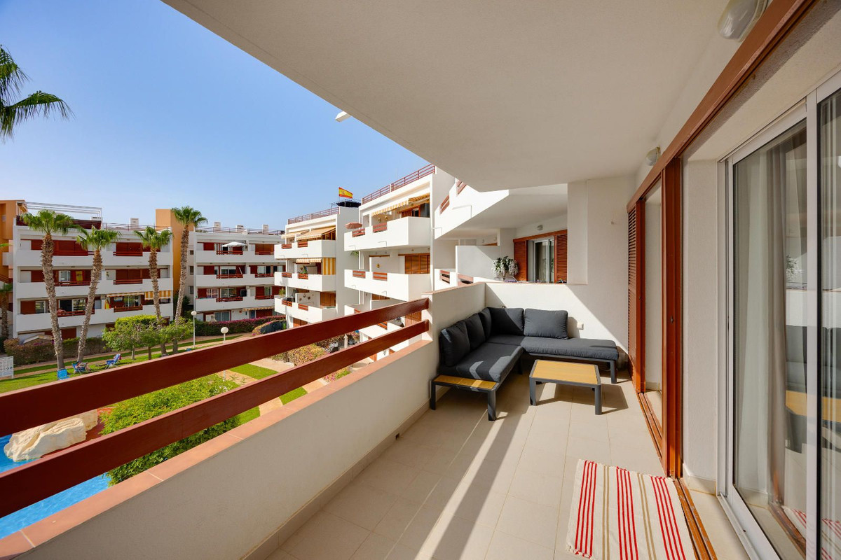 2 Bed Apartment for sale in Orihuela Costa Costa Blanca, Alicante, Spain