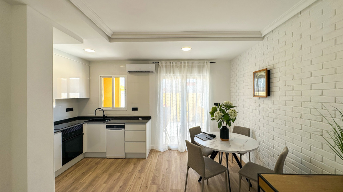 2 Bed Townhouse for sale in La Regia Costa Blanca, Alicante, Spain