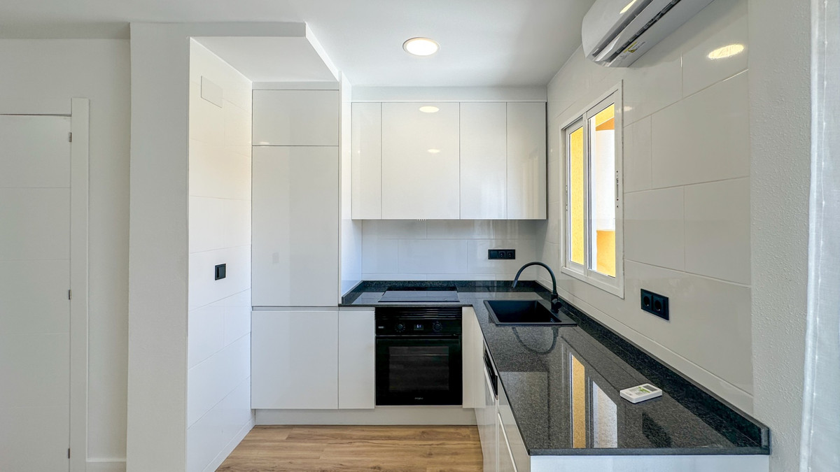 2 Bed Townhouse for sale in La Regia Costa Blanca, Alicante, Spain
