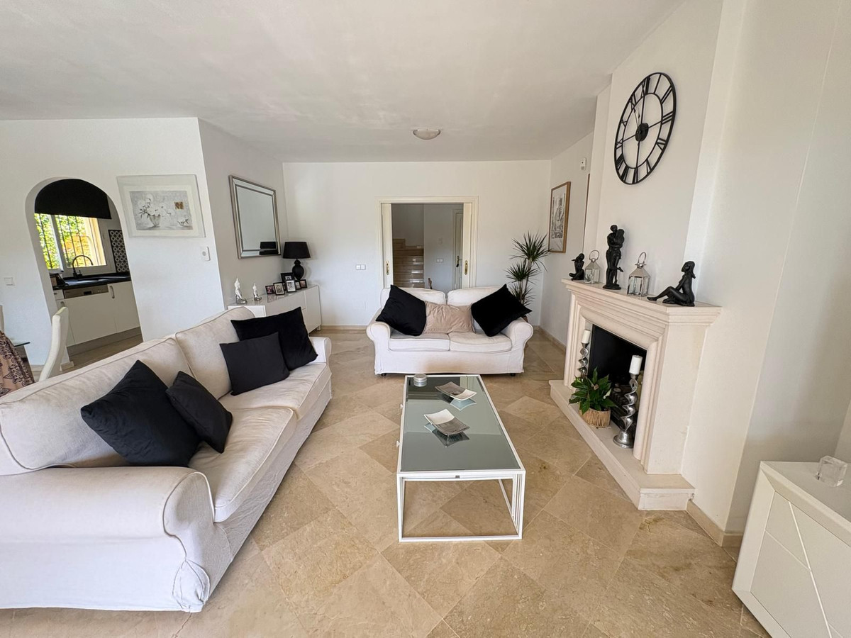 Se vende Pareada de 3 dormitorios en Costa Del Sol, Málaga, España