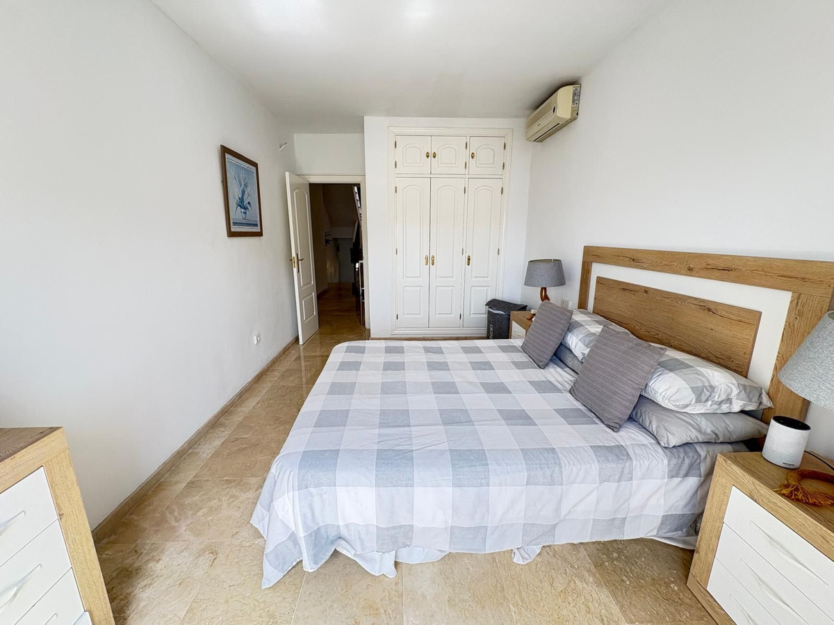 Se vende Pareada de 3 dormitorios en Costa Del Sol, Málaga, España