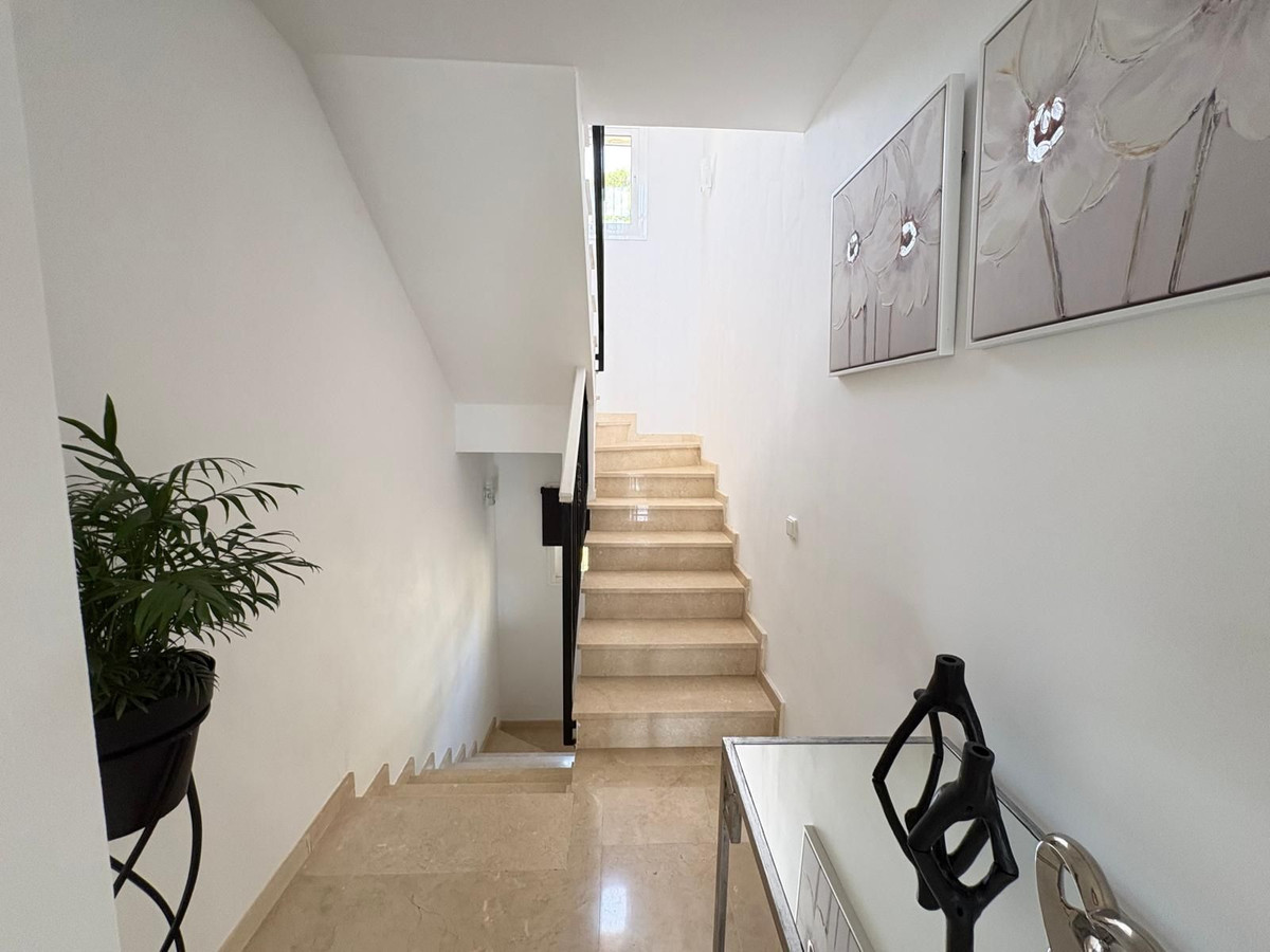 Se vende Pareada de 3 dormitorios en Costa Del Sol, Málaga, España