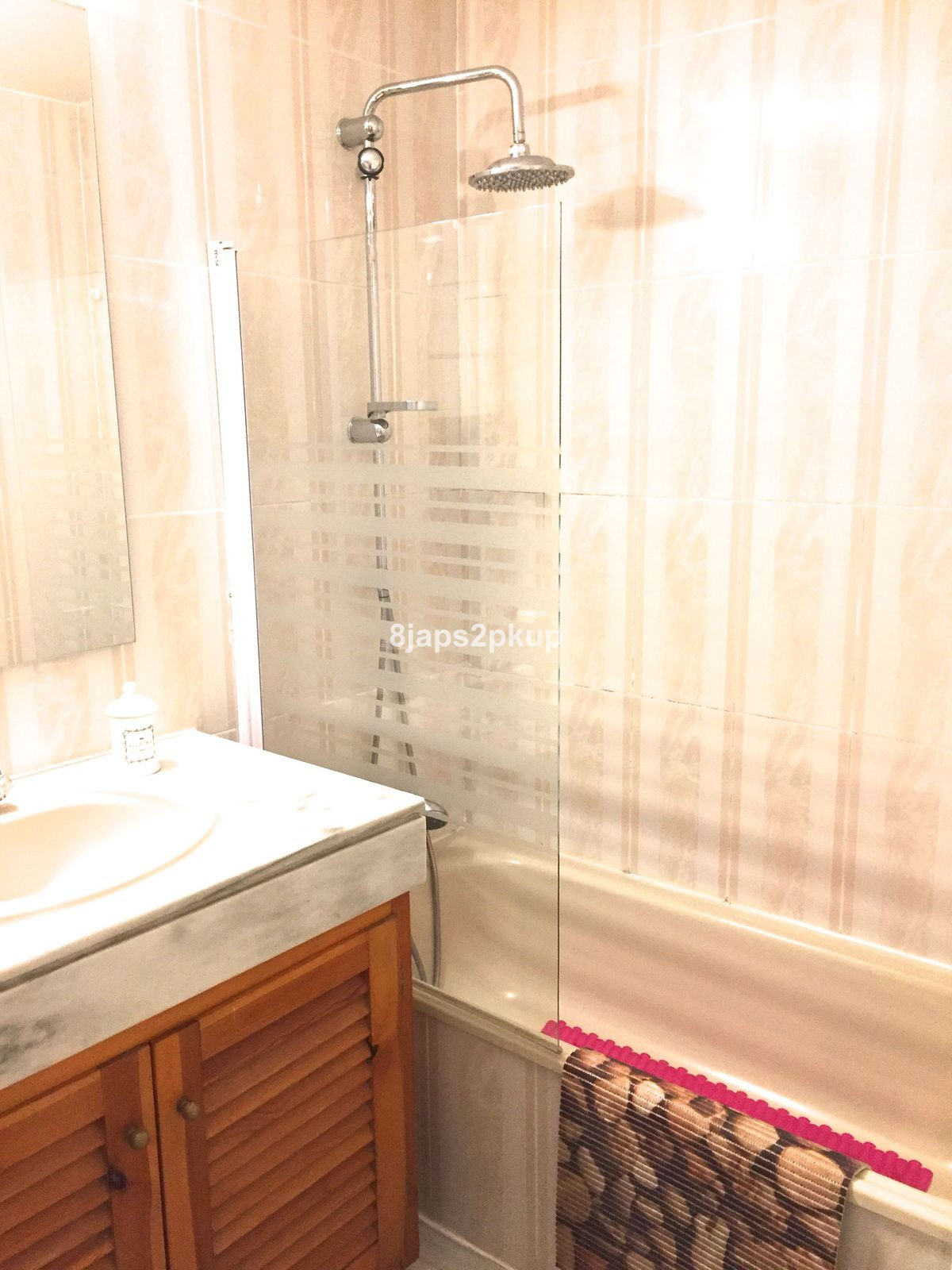 1 Bed Apartment for sale in Estepona Costa Del Sol, Málaga, Spain