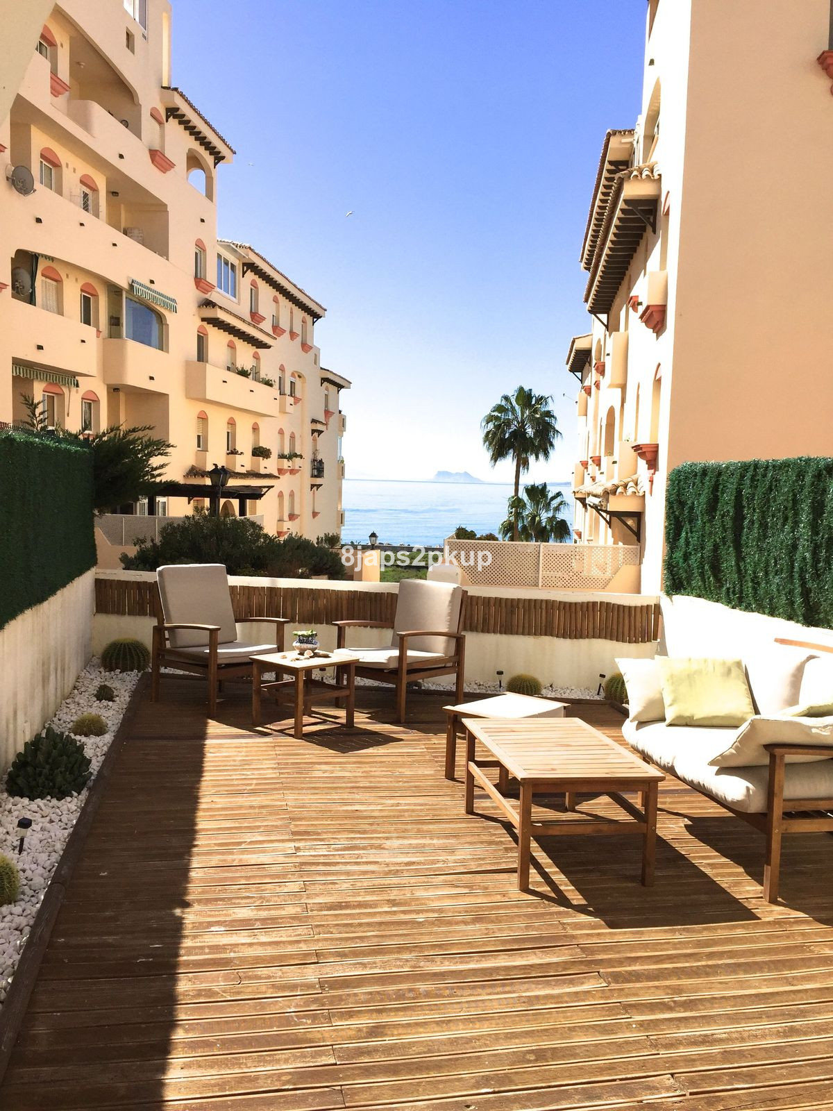 1 Bed Apartment for sale in Estepona Costa Del Sol, Málaga, Spain