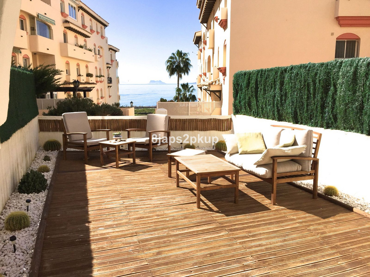 1 Bed Apartment for sale in Estepona Costa Del Sol, Málaga, Spain