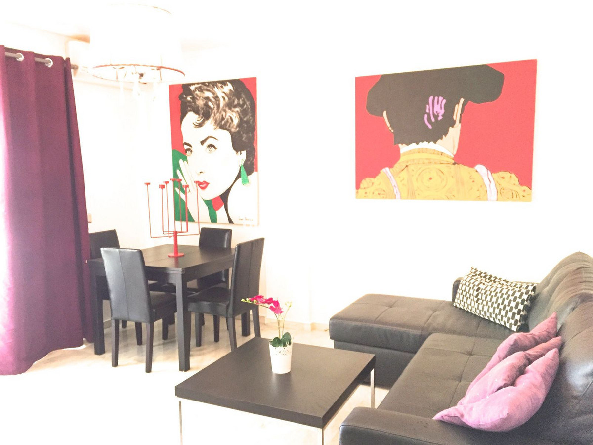 1 Bed Apartment for sale in Estepona Costa Del Sol, Málaga, Spain