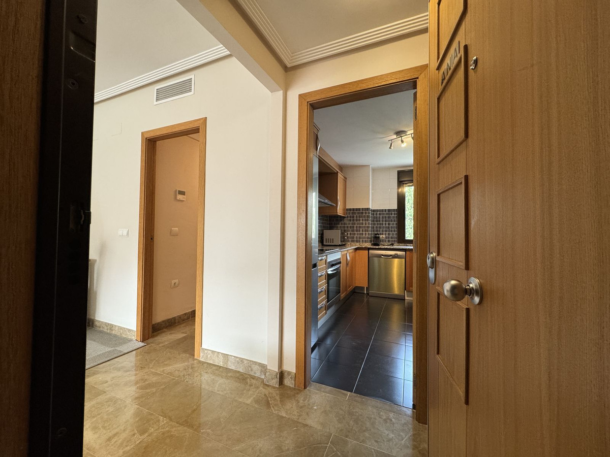 2 Bed Apartment for sale in Estepona Costa Del Sol, Málaga, Spain