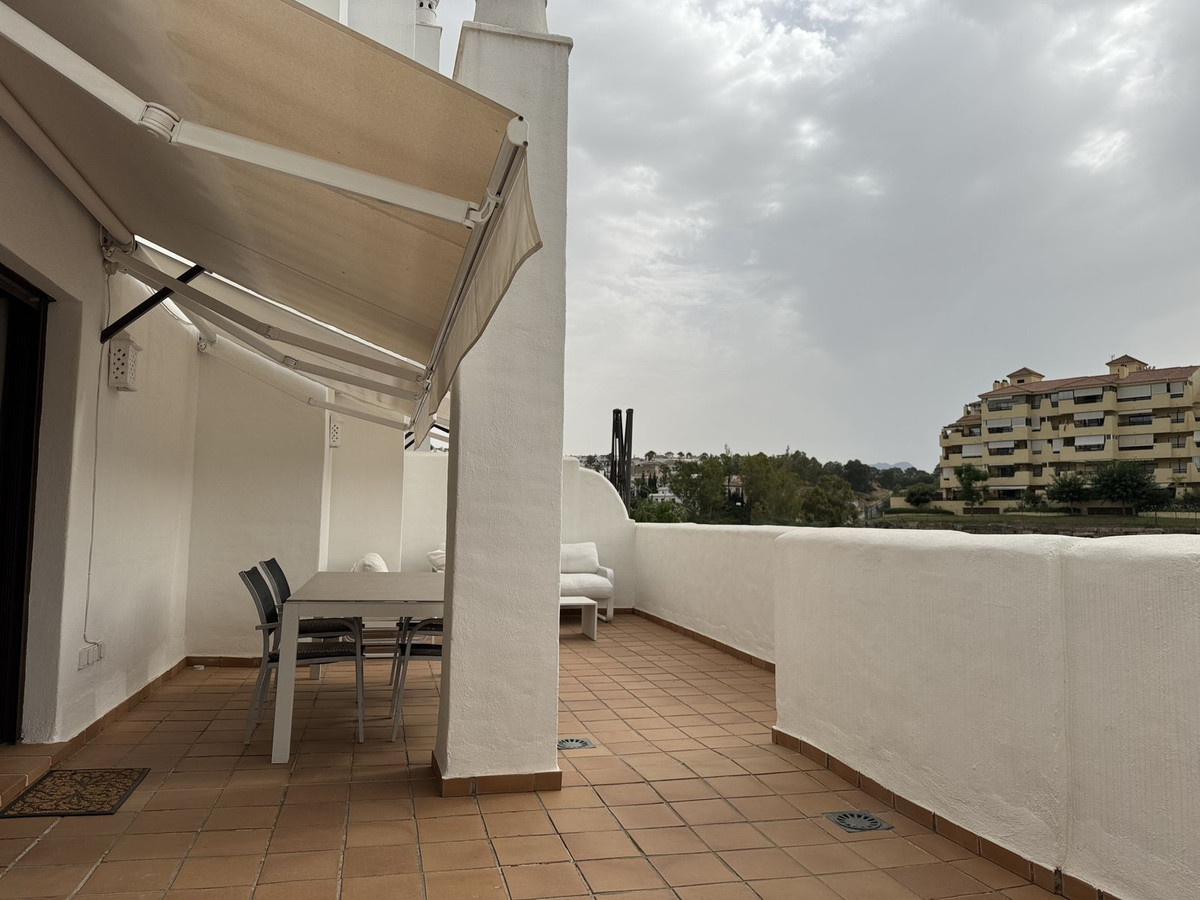2 Bed Apartment for sale in Estepona Costa Del Sol, Málaga, Spain