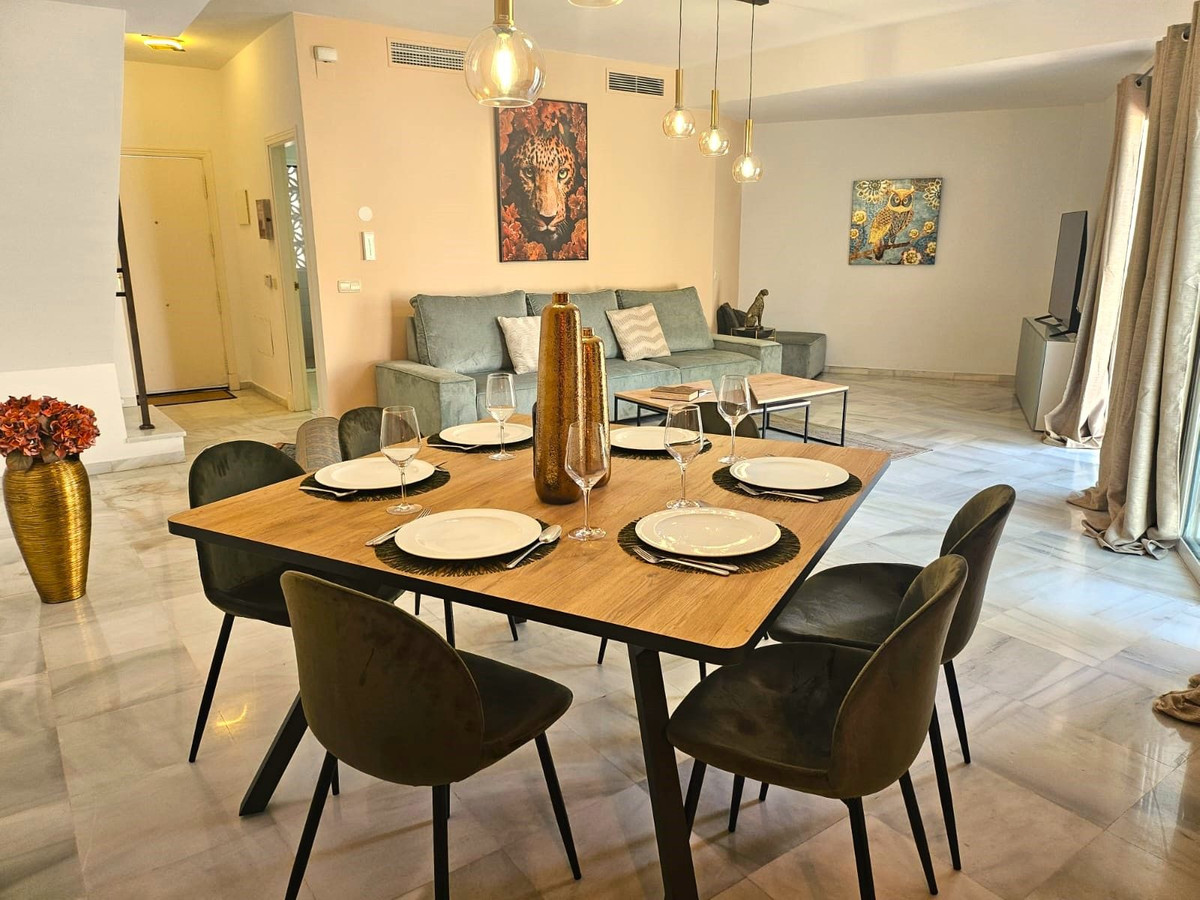 3 Bed Townhouse for sale in Benamara Costa Del Sol, Málaga, Spain