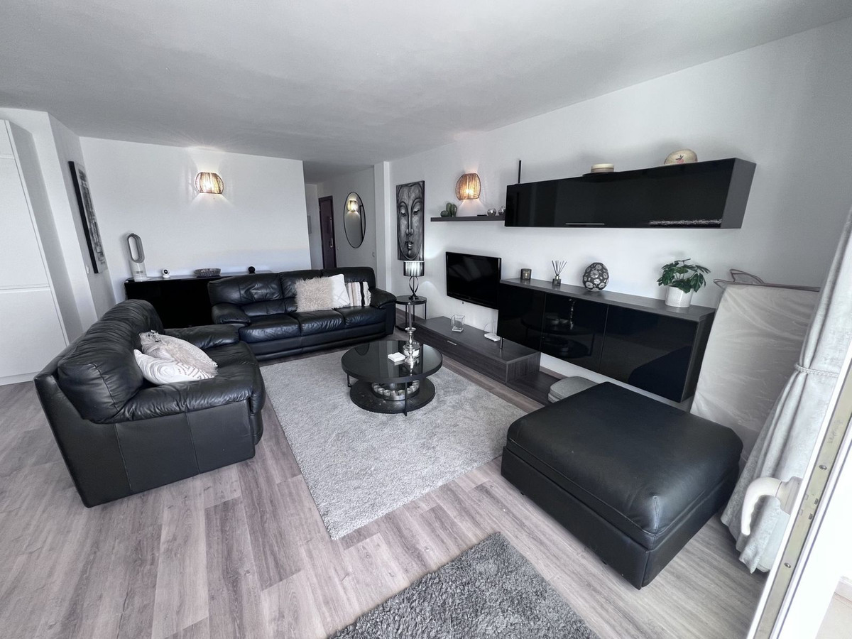 2 Bed Apartment for sale in Riviera Del Sol Costa Del Sol, Málaga, Spain