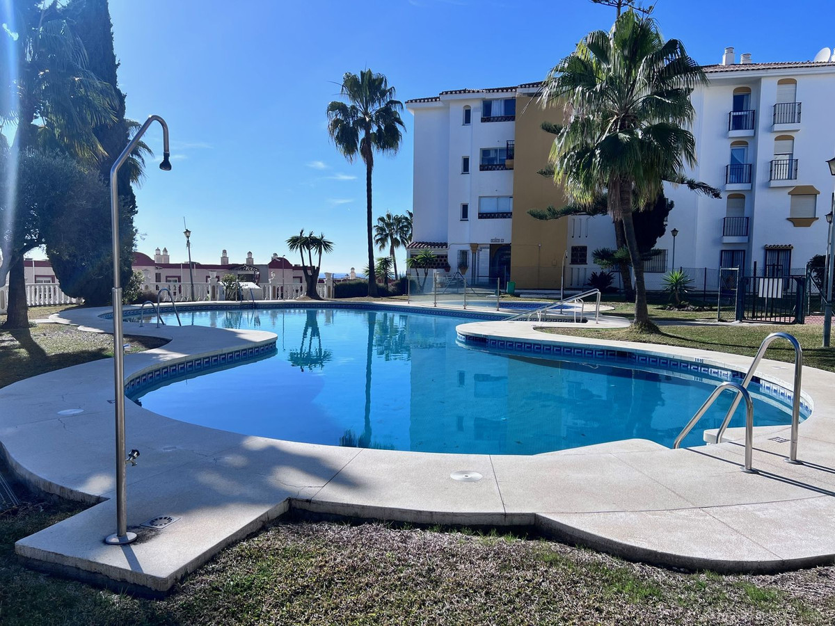 2 Bed Apartment for sale in Riviera Del Sol Costa Del Sol, Málaga, Spain